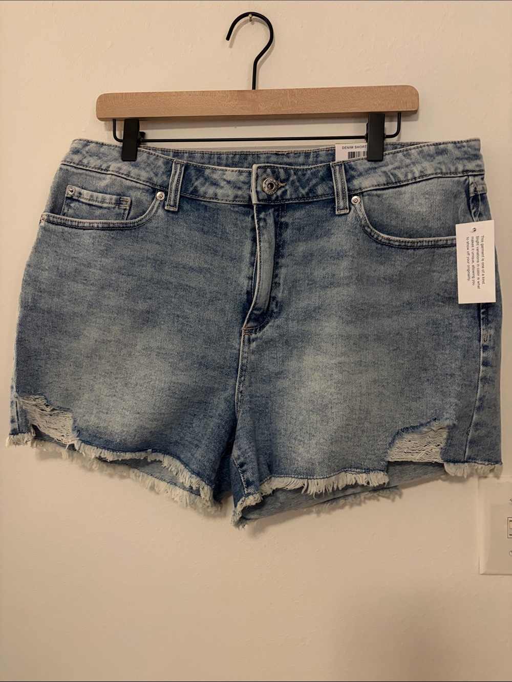 INC Core denim Light Blue Denim Women's Frayed Hem Shorts